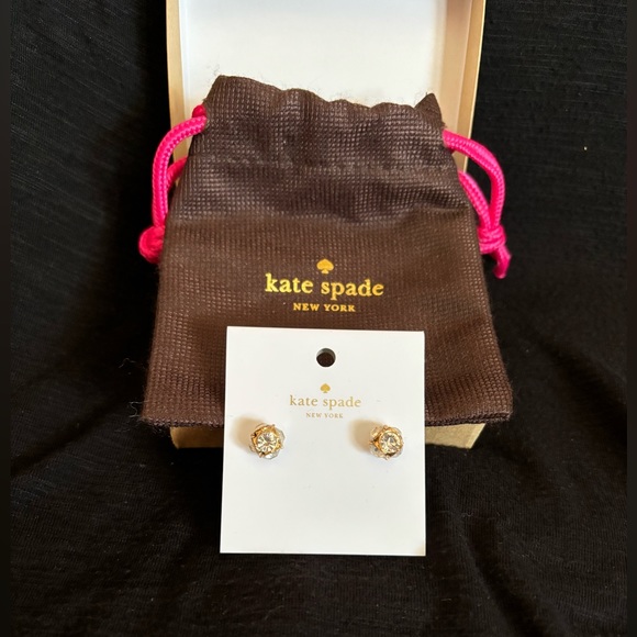 Lady Marmalade Stud Earrings - Picture 2 of 7